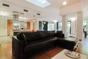 Apartament Termopili Halldis Apartment
