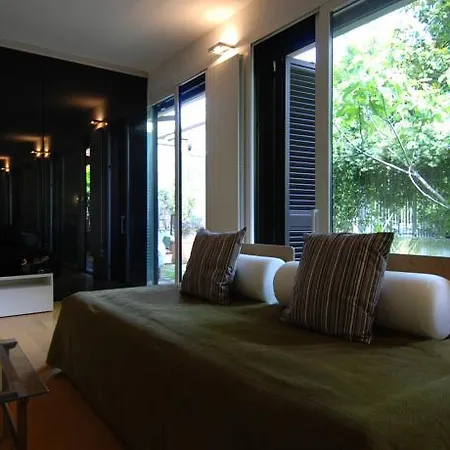 Termopili Halldis Apartment Milan