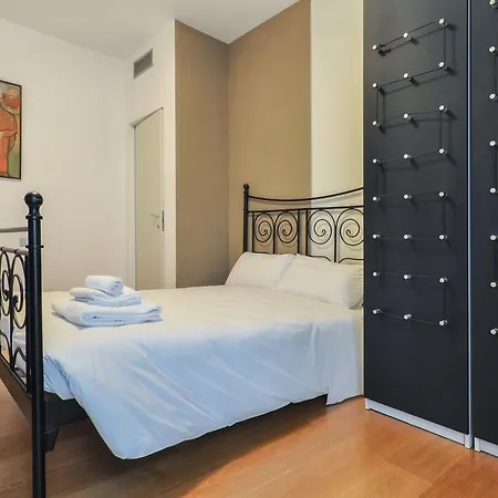 Termopili Halldis Apartment *